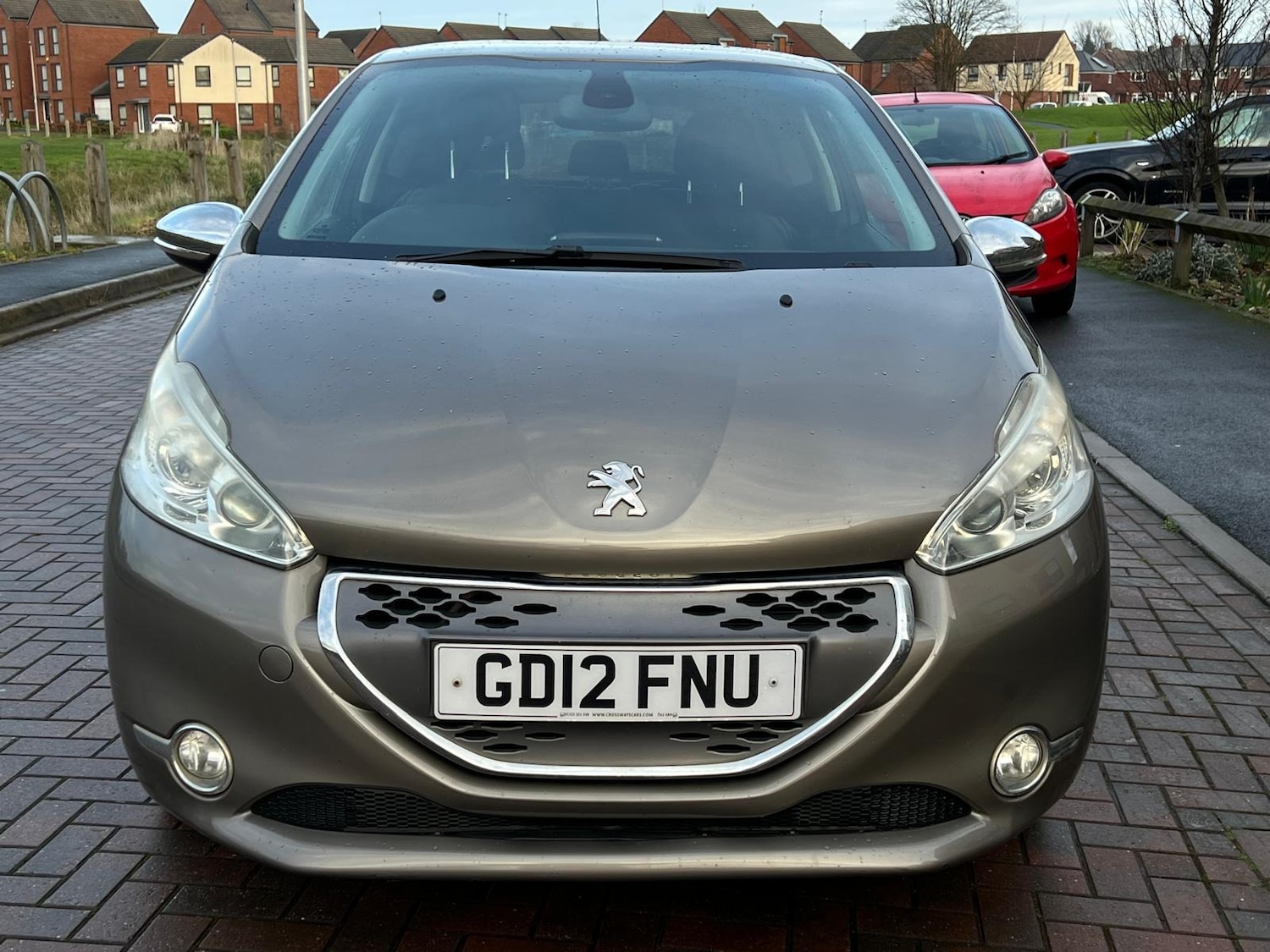 Used Peugeot 208 2012 for sale - 76914009: Photo 7