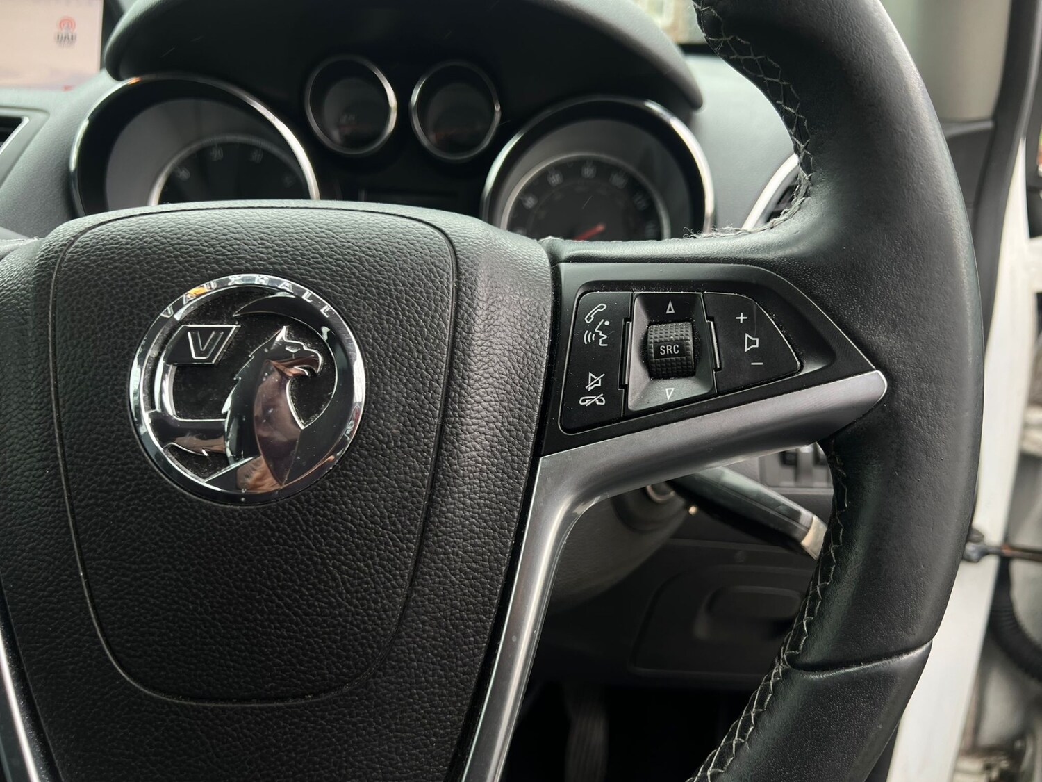 Used Vauxhall Mokka 2016 for sale - 78131920: Photo 32