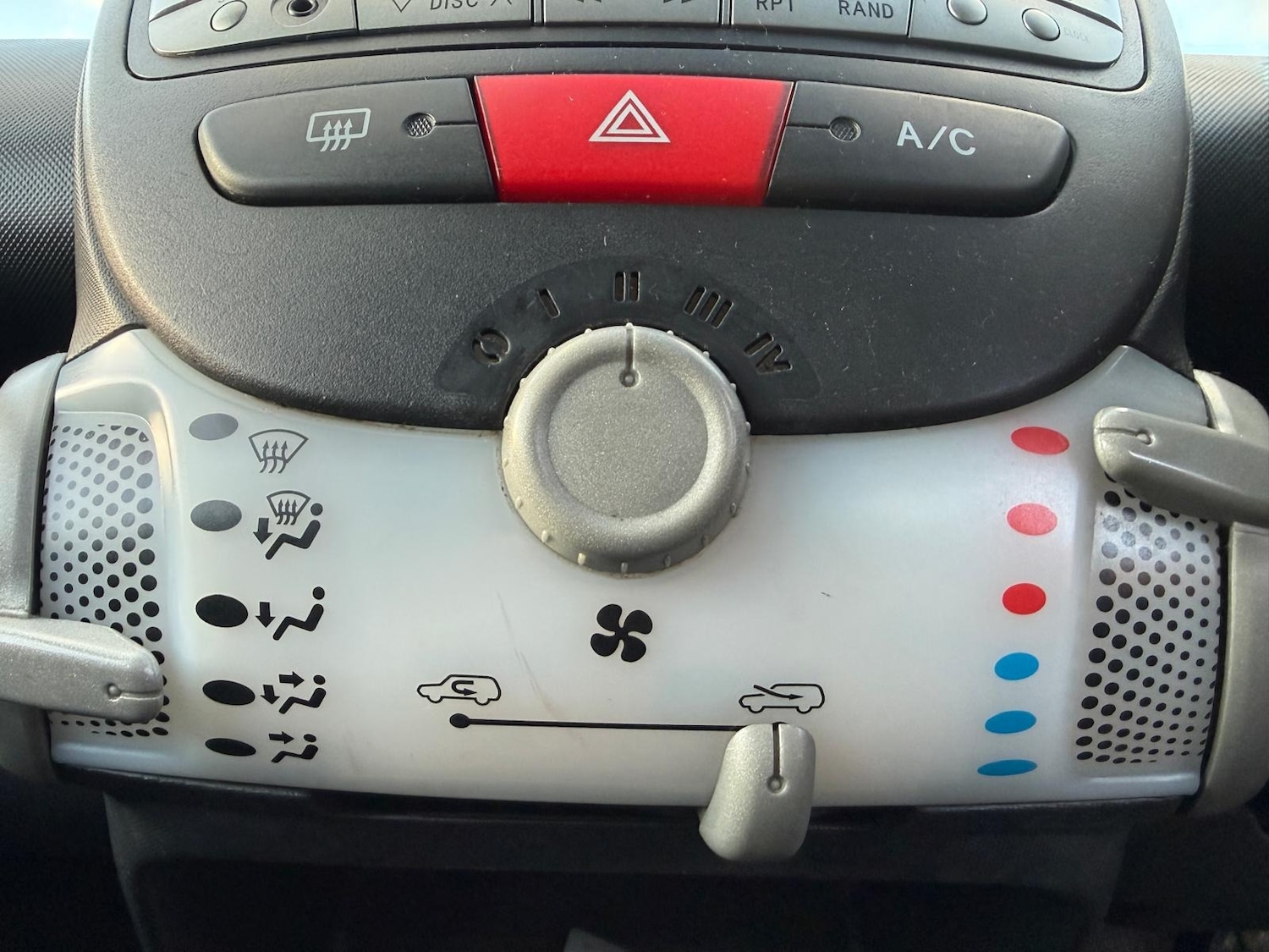 Used Citroen C1 2012 for sale - 77145179: Photo 38