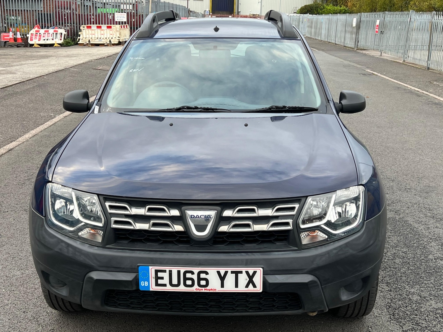 Used Dacia Duster 2016 for sale - 76447003: Photo 2