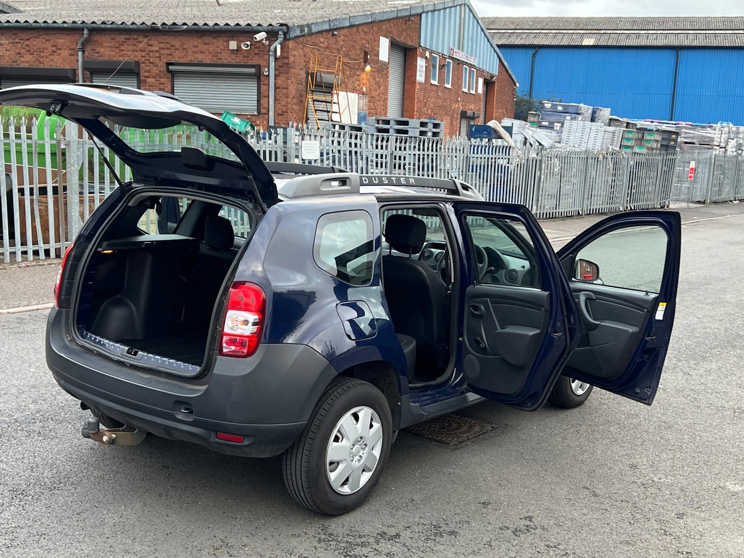 Used Dacia Duster 2016 for sale - 76447003: Photo 35