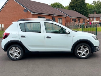 Used Dacia Sandero Stepway 2016 for sale - 78763563: Photo