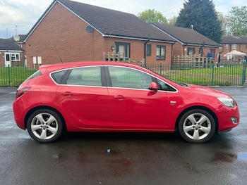 Used Vauxhall Astra 2011 for sale - 78299229: Photo