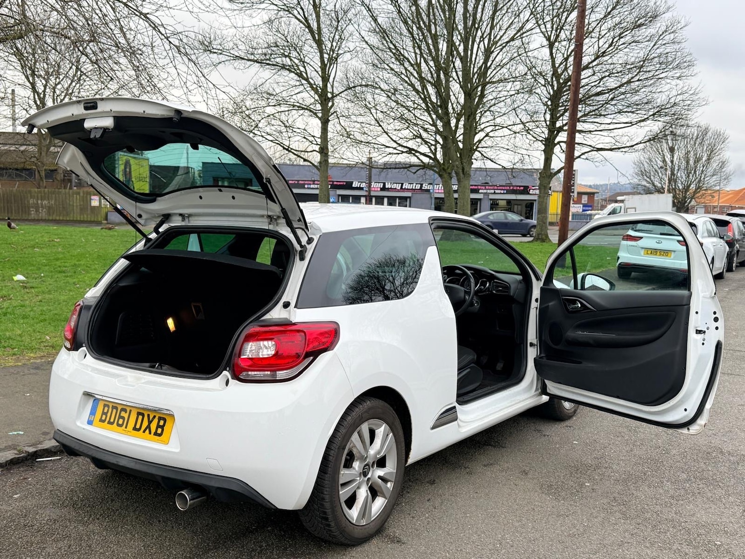 Used Citroen DS3 2011 for sale - 77779332: Photo 13