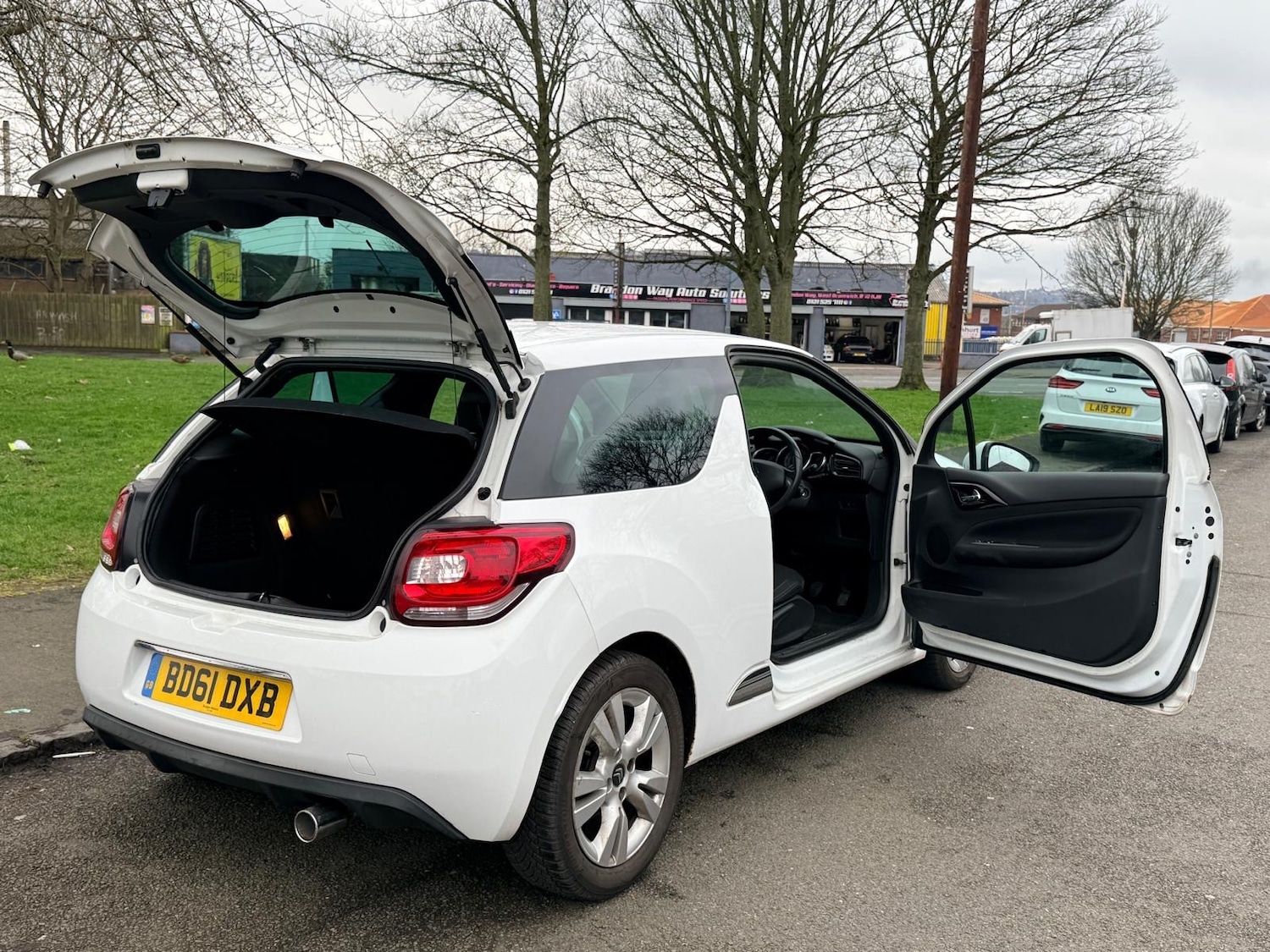 Used Citroen DS3 2011 for sale - 77779332: Photo 14