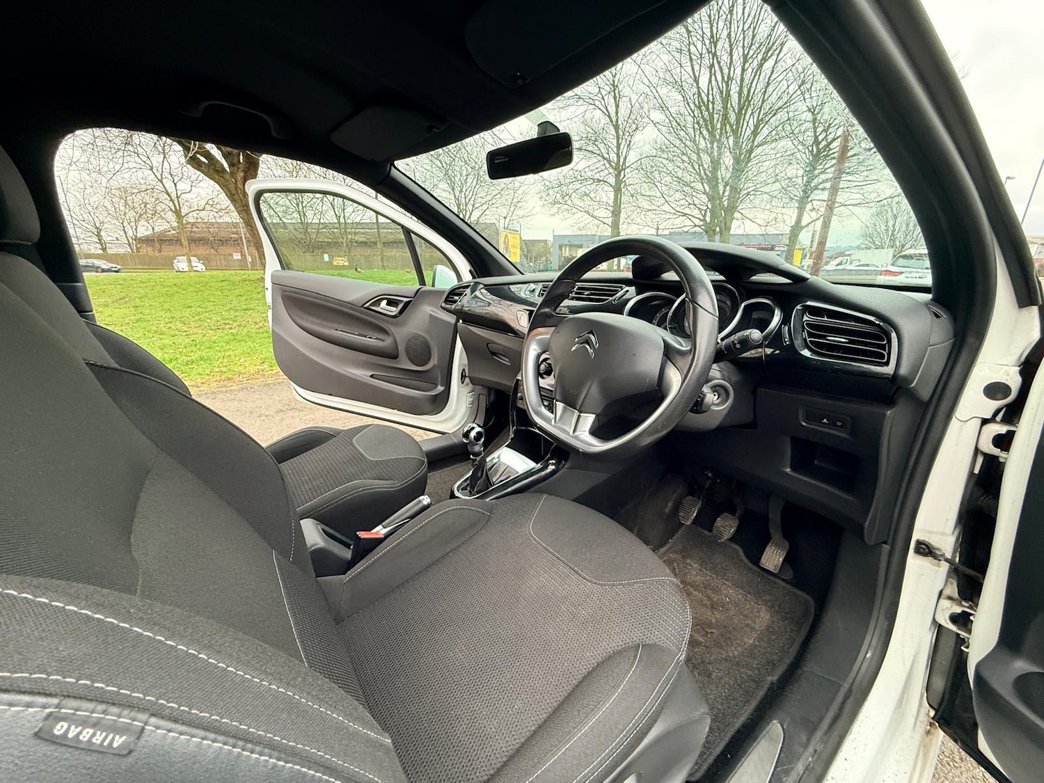 Used Citroen DS3 2011 for sale - 77779332: Photo 17