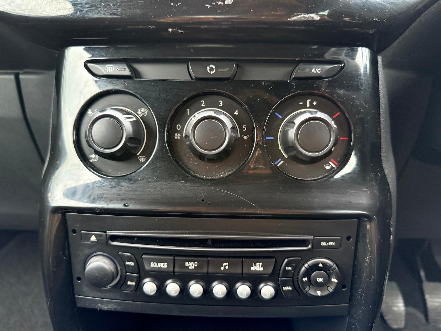 Used Citroen DS3 2011 for sale - 77779332: Photo 24