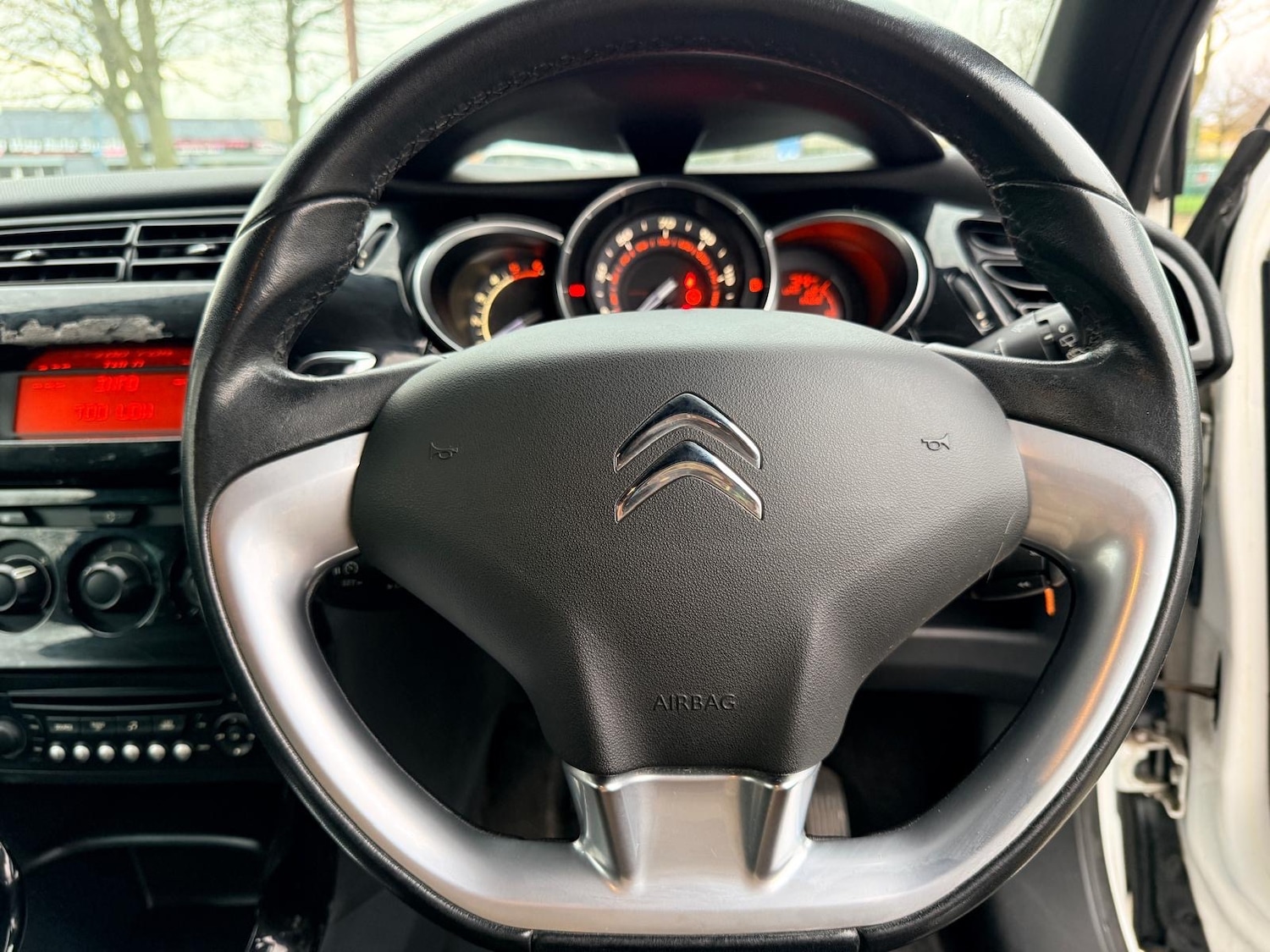 Used Citroen DS3 2011 for sale - 77779332: Photo 26