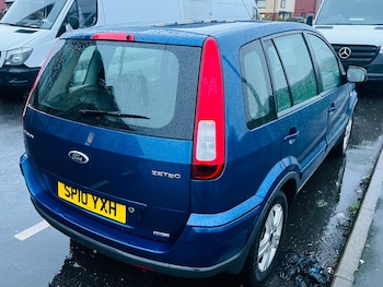 Used Ford Fusion 2010 for sale - 77082341: Photo