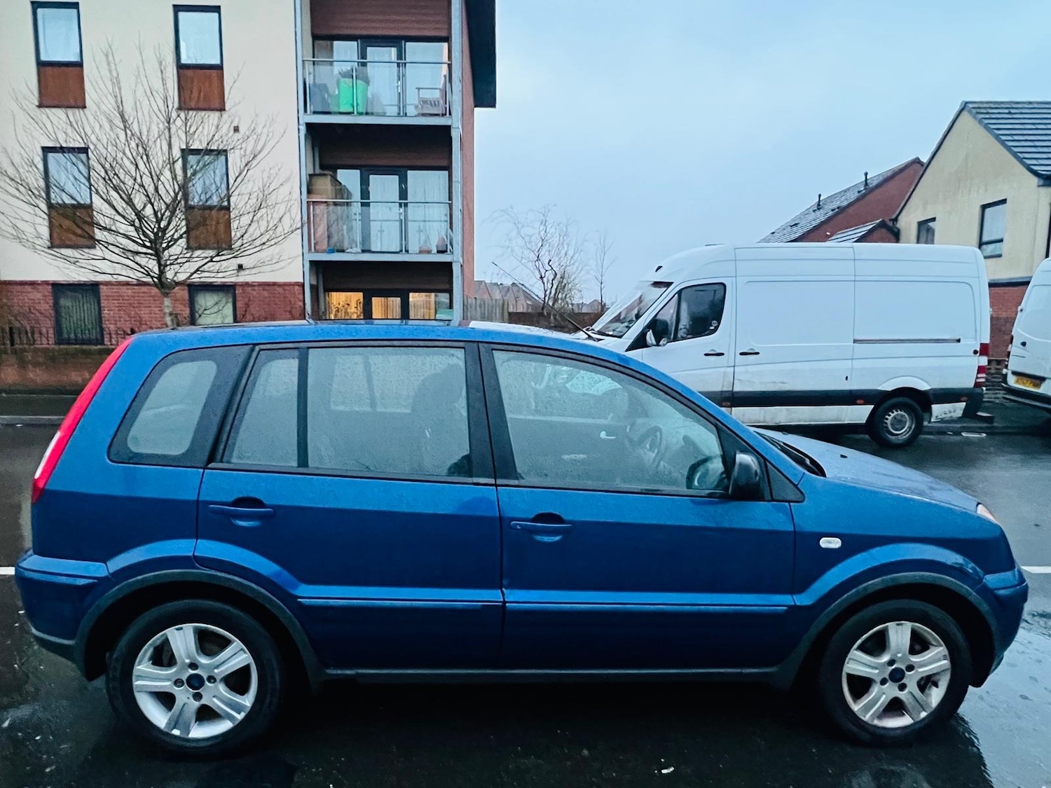 Used Ford Fusion 2010 for sale - 77082341: Photo 3