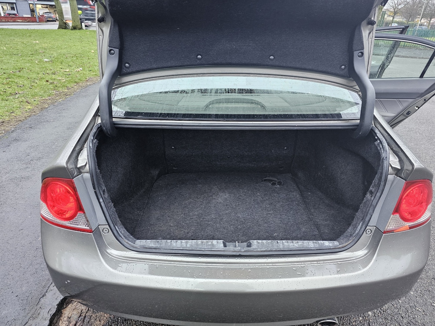 Used Honda Civic 2009 for sale - 77332350: Photo 17