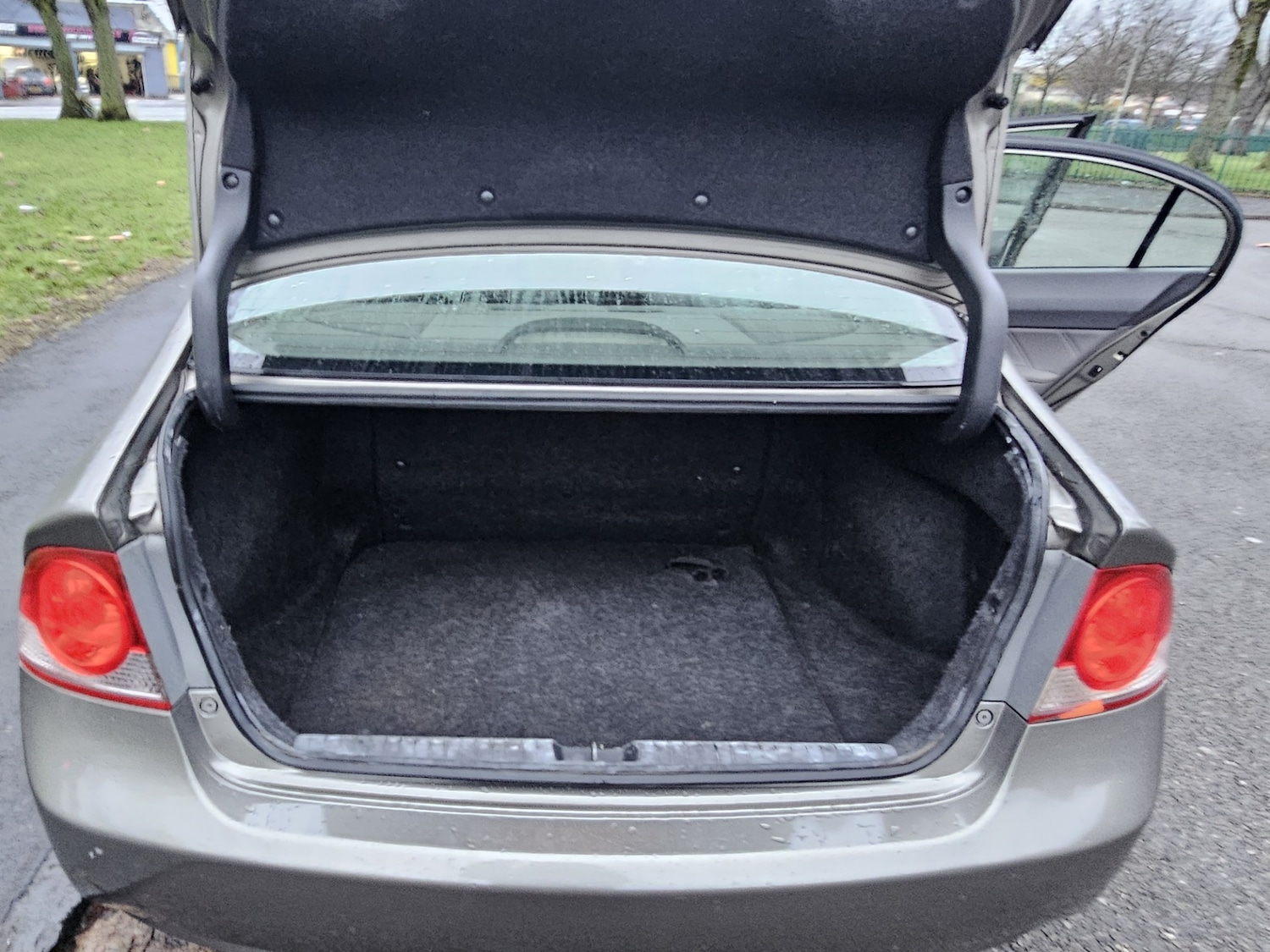 Used Honda Civic 2009 for sale - 77332350: Photo 19