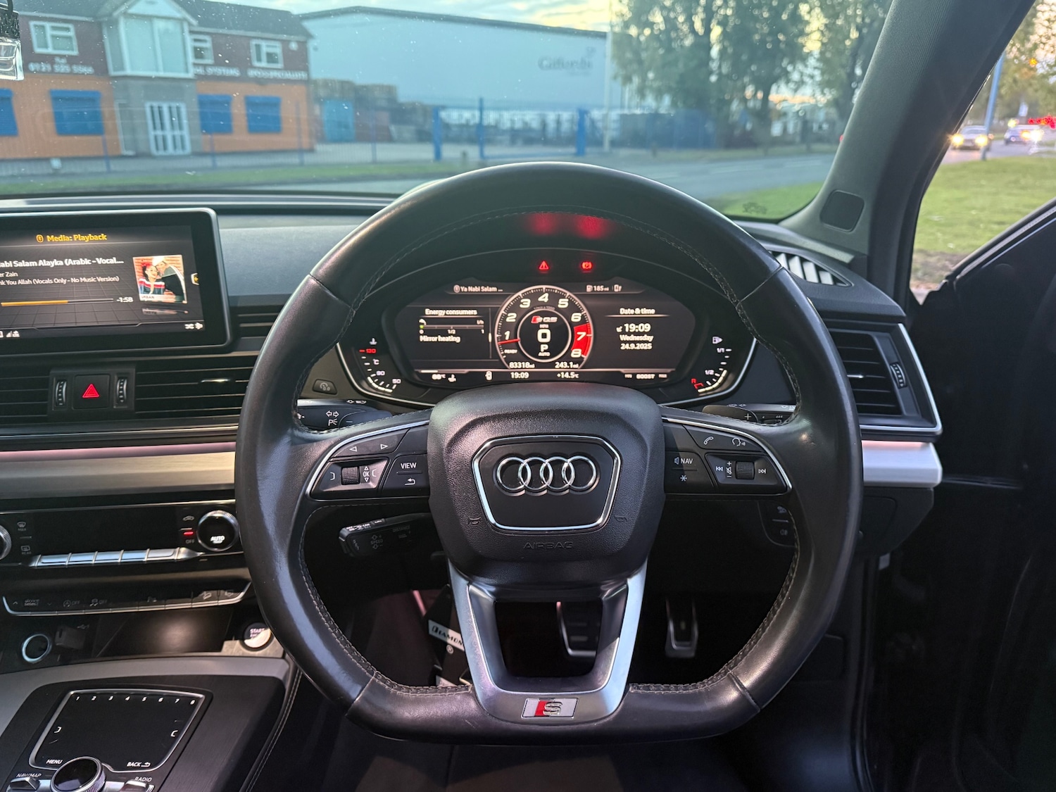 Used Audi Q5 2018 for sale - 76165397: Photo 12