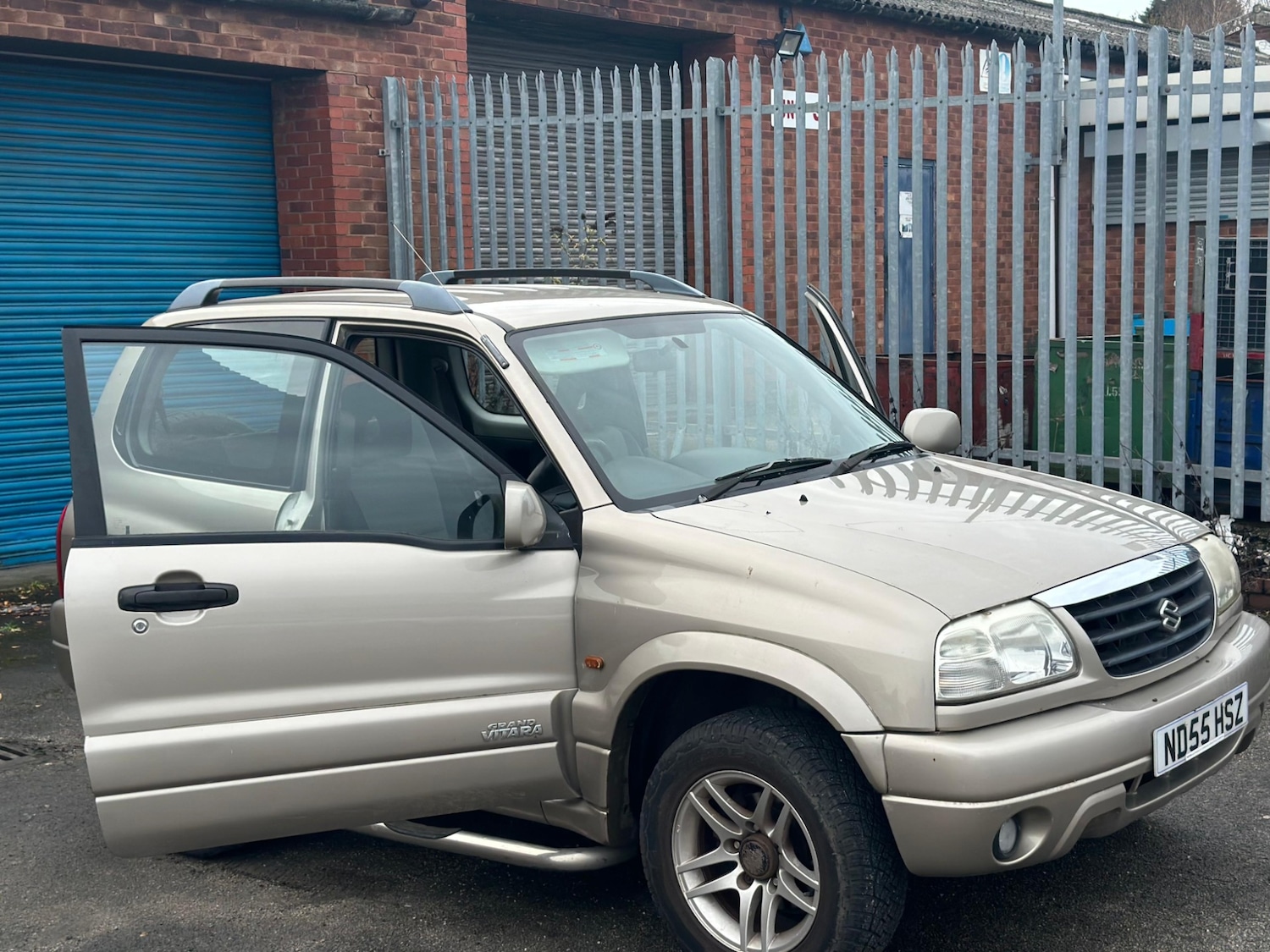 Used Suzuki Grand Vitara 2005 for sale - 76927097: Photo 12