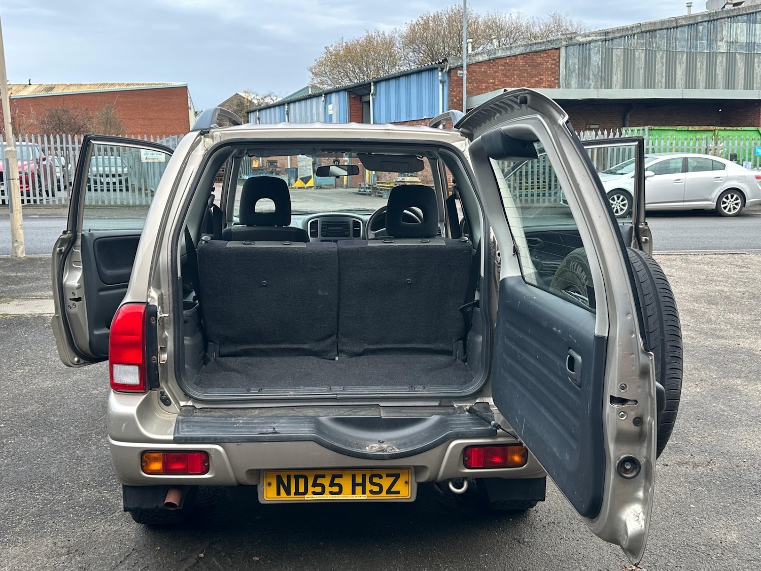 Used Suzuki Grand Vitara 2005 for sale - 76927097: Photo 14