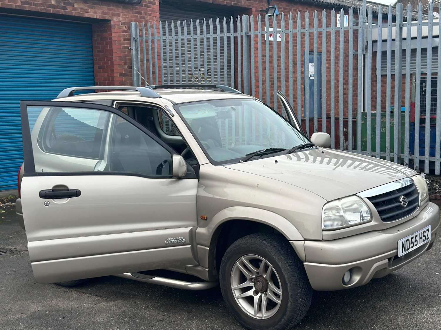 Used Suzuki Grand Vitara 2005 for sale - 76927097: Photo 8