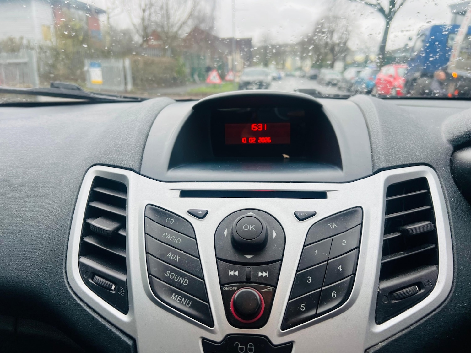 Used Ford Fiesta 2011 for sale - 77511898: Photo 22