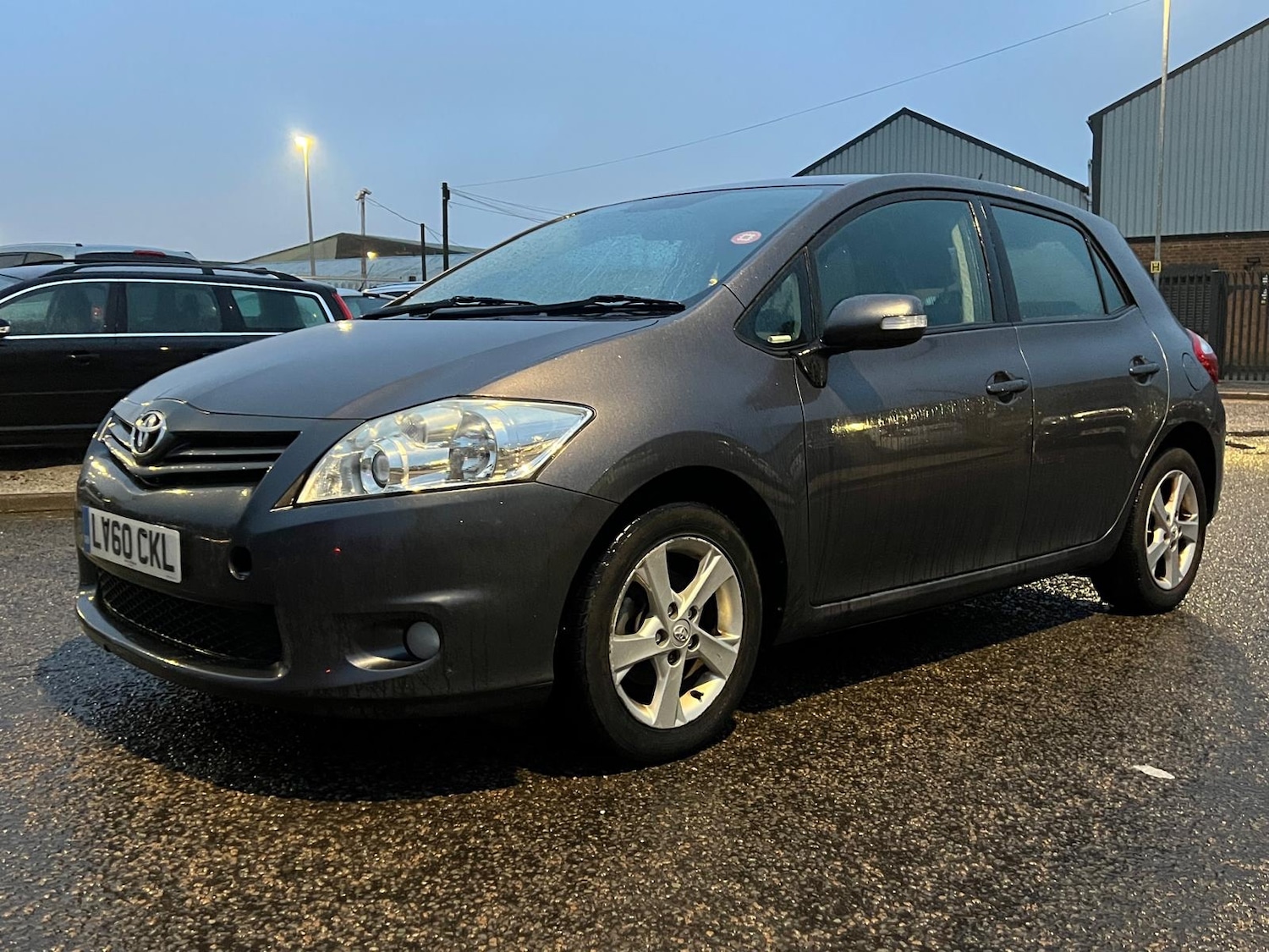Used Toyota Auris 2010 for sale - 77697485: Photo 6