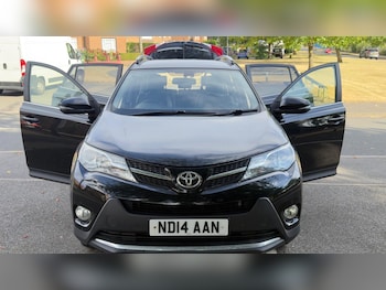 Used Toyota RAV4 2014 for sale - 79144422: Photo