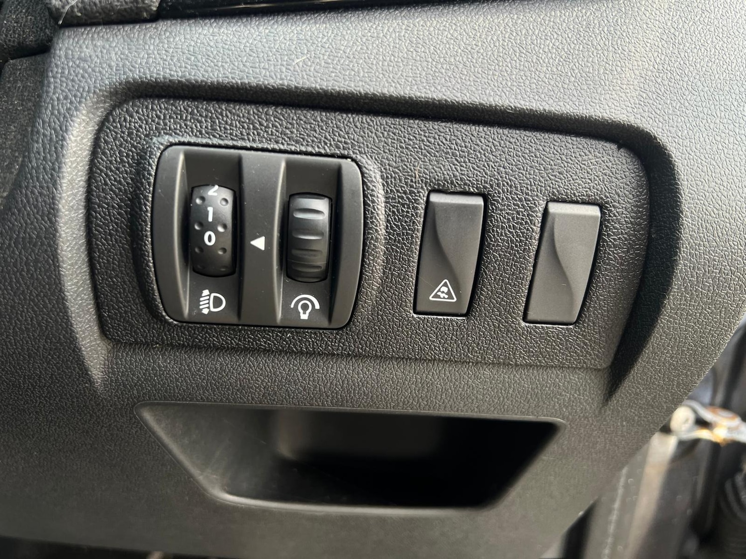 Used Renault Scenic 2011 for sale - 77157246: Photo 20