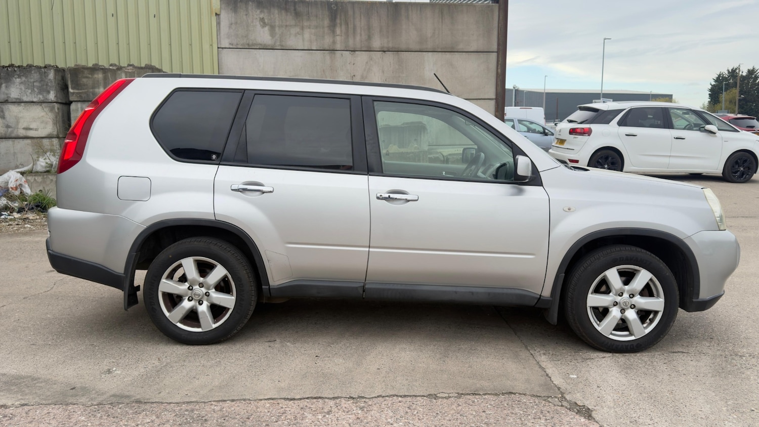 Used Nissan X-Trail 2009 for sale - 78205917: Photo 8
