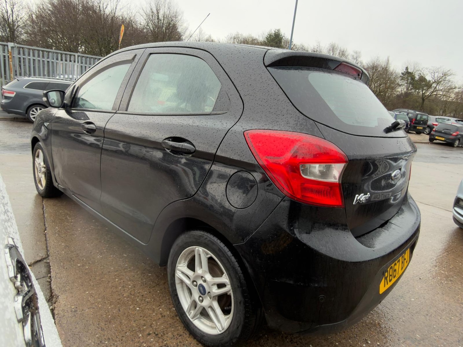 Used Ford Ka+ 2017 for sale - 77551355: Photo 3