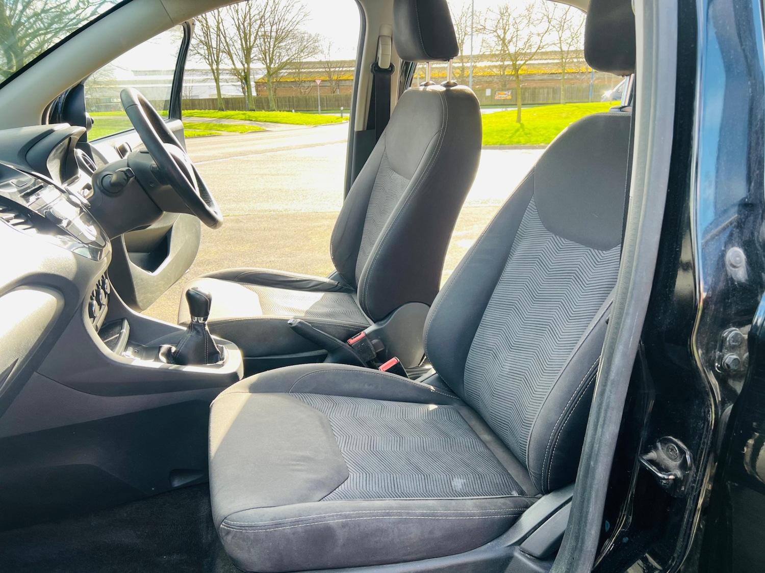 Used Ford Ka+ 2017 for sale - 77551355: Photo 36