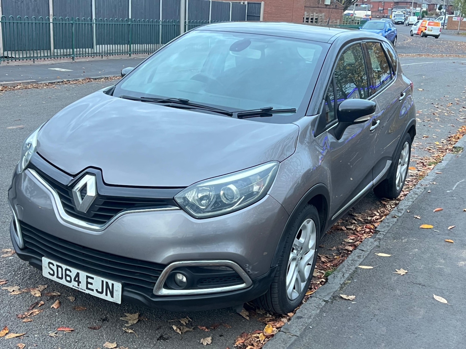 Used Renault Captur 2015 for sale - 76370034: Photo 1