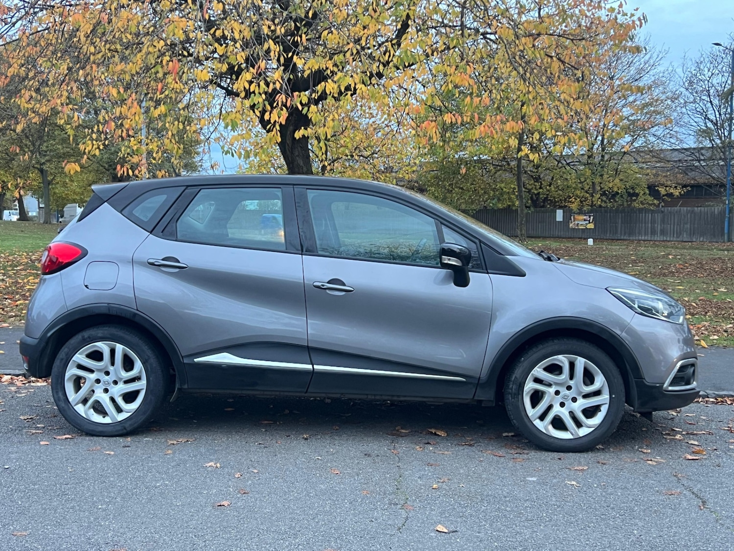 Used Renault Captur 2015 for sale - 76370034: Photo 10