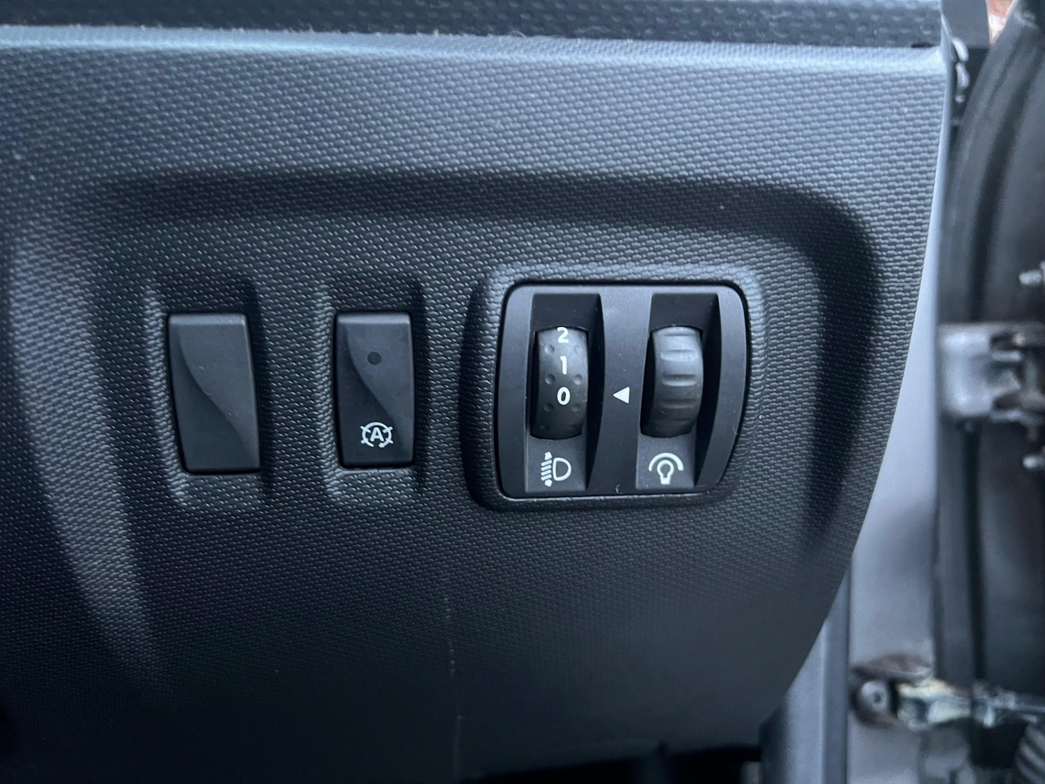 Used Renault Captur 2015 for sale - 76370034: Photo 18