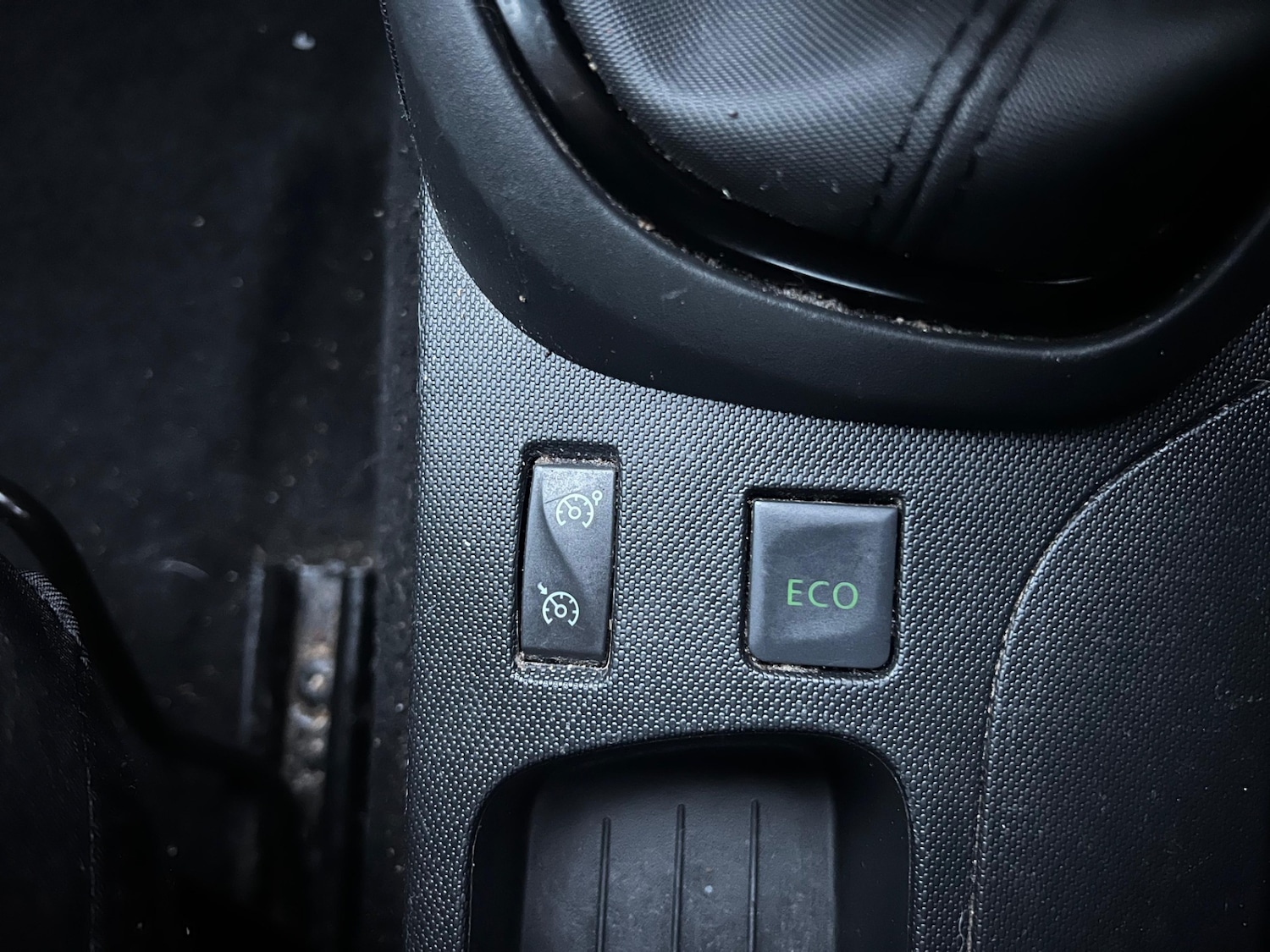 Used Renault Captur 2015 for sale - 76370034: Photo 22