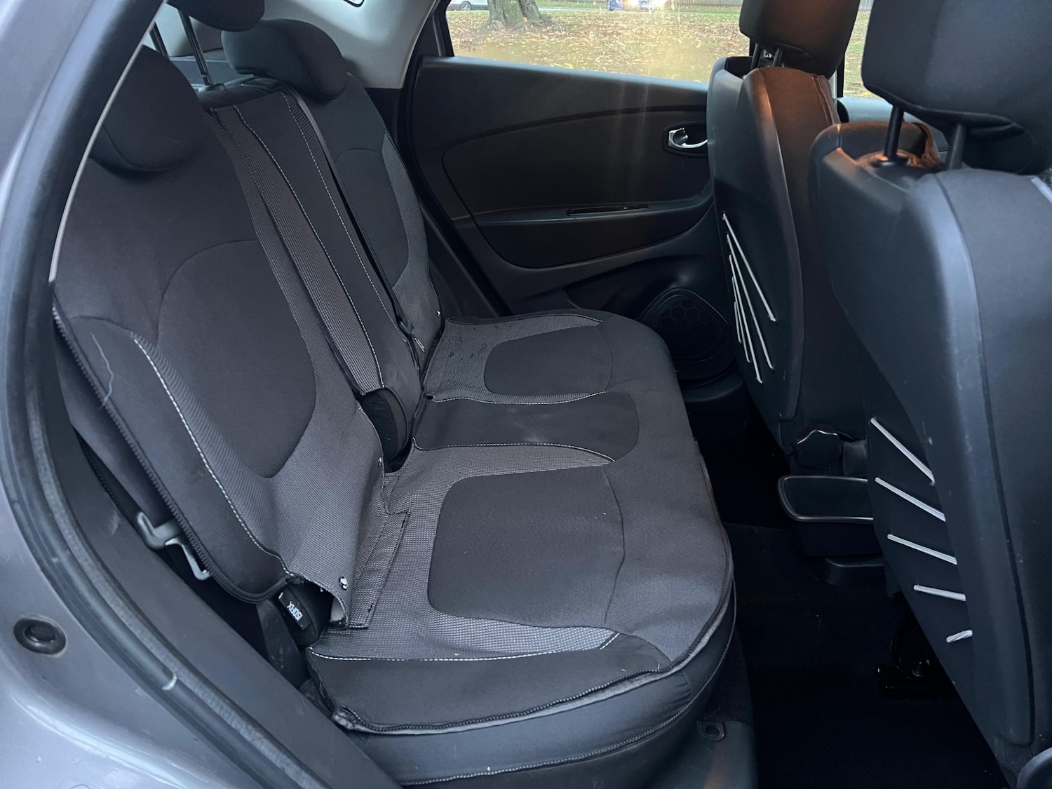 Used Renault Captur 2015 for sale - 76370034: Photo 24