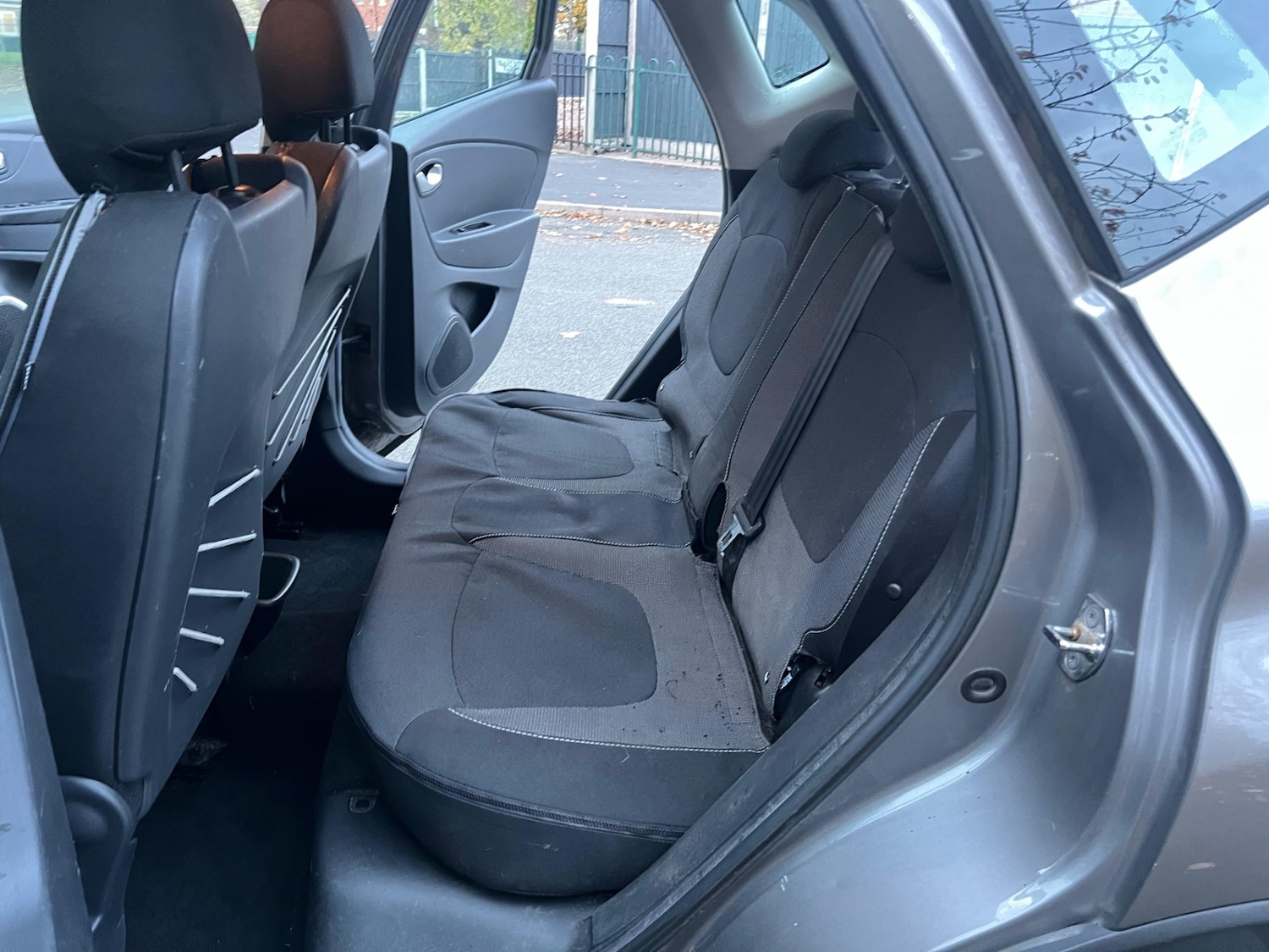 Used Renault Captur 2015 for sale - 76370034: Photo 25