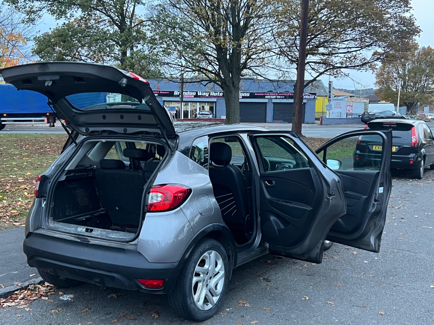 Used Renault Captur 2015 for sale - 76370034: Photo 37