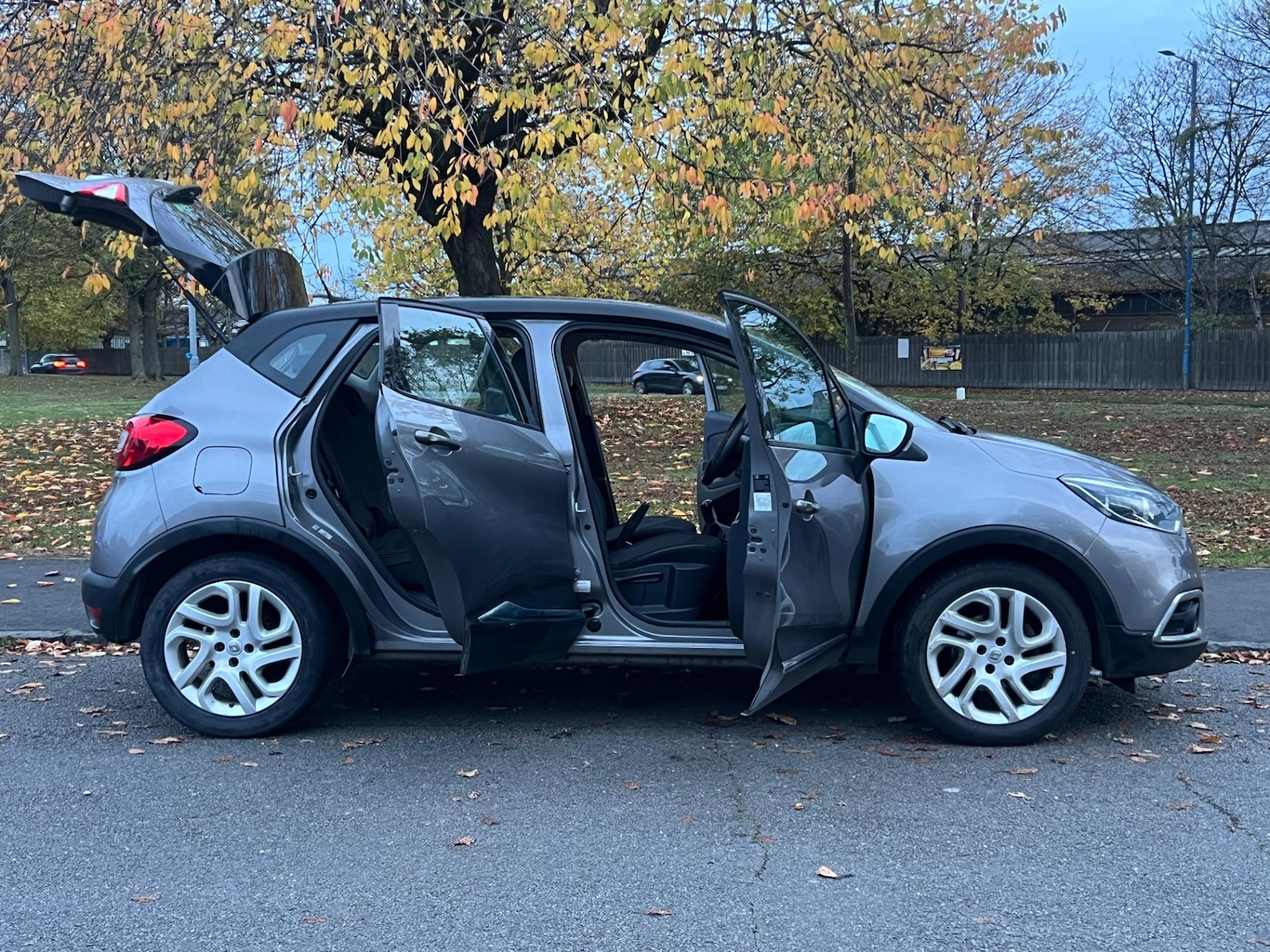 Used Renault Captur 2015 for sale - 76370034: Photo 38