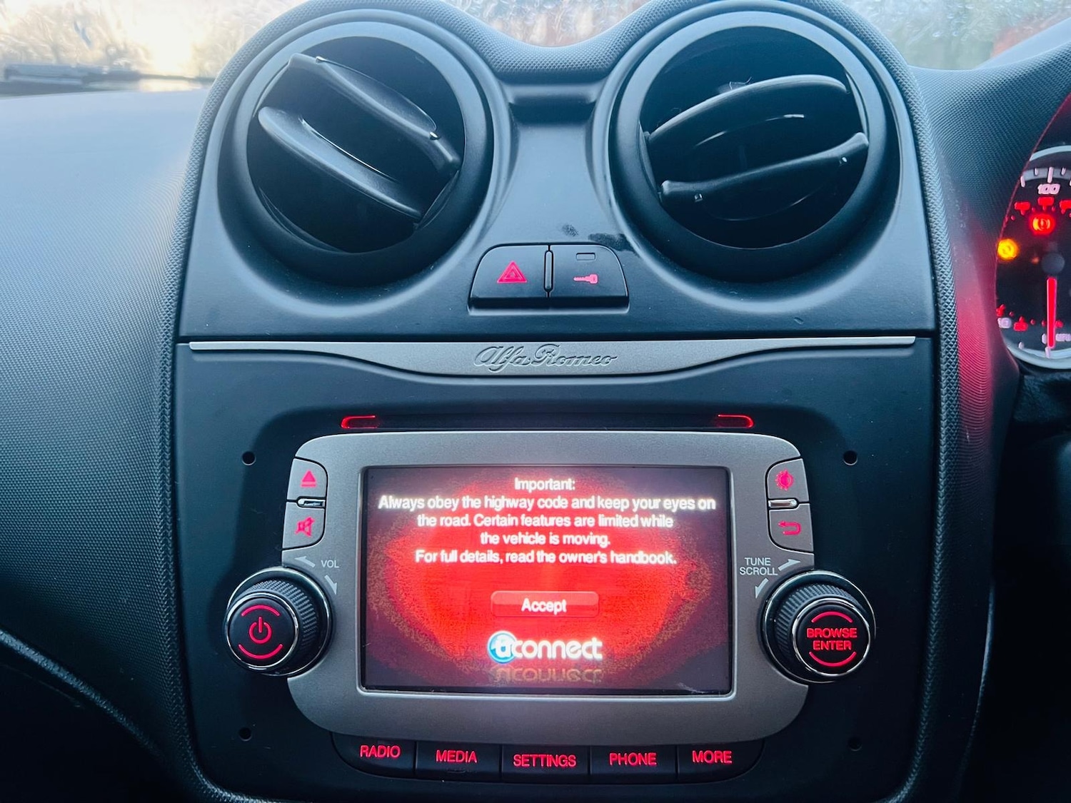 Used Alfa Romeo MiTo 2014 for sale - 78008348: Photo 13