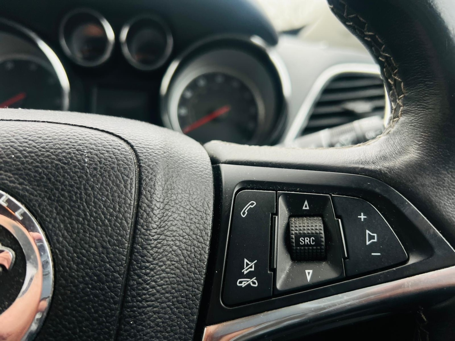 Used Vauxhall Mokka 2015 for sale - 77613545: Photo 26