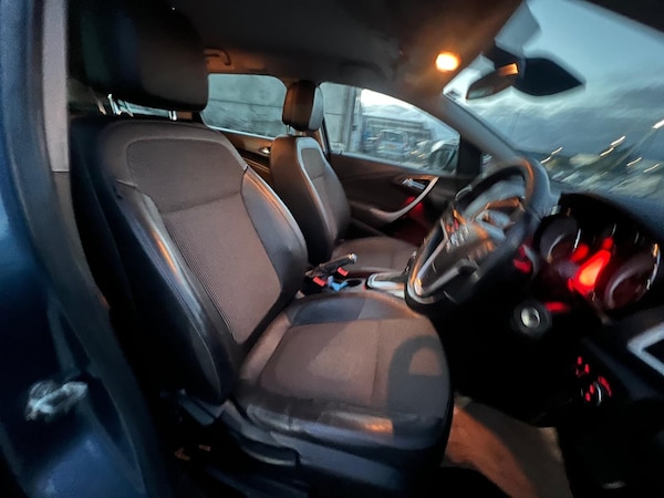 Used Vauxhall Astra 2013 for sale - 76176107: Photo 14