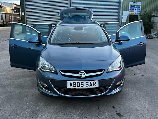 Used Vauxhall Astra 2013 for sale - 76176107: Photo 19
