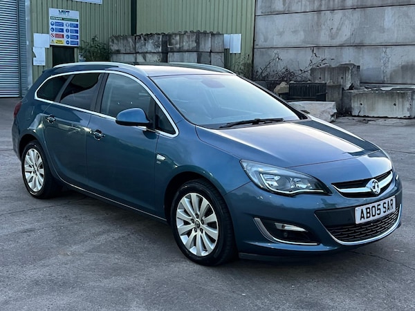 Used Vauxhall Astra 2013 for sale - 76176107: Photo 1