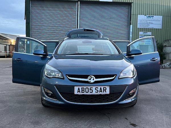 Used Vauxhall Astra 2013 for sale - 76176107: Photo 21