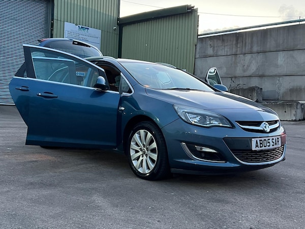 Used Vauxhall Astra 2013 for sale - 76176107: Photo 22