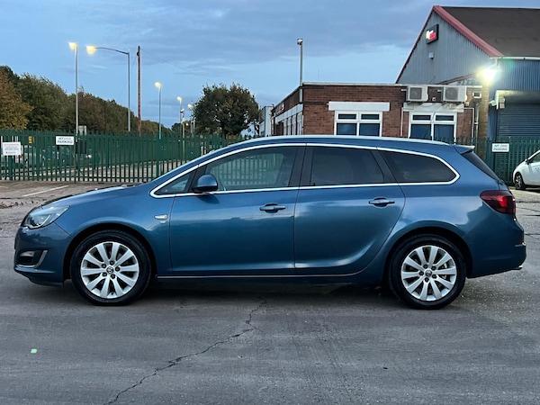 Used Vauxhall Astra 2013 for sale - 76176107: Photo 8