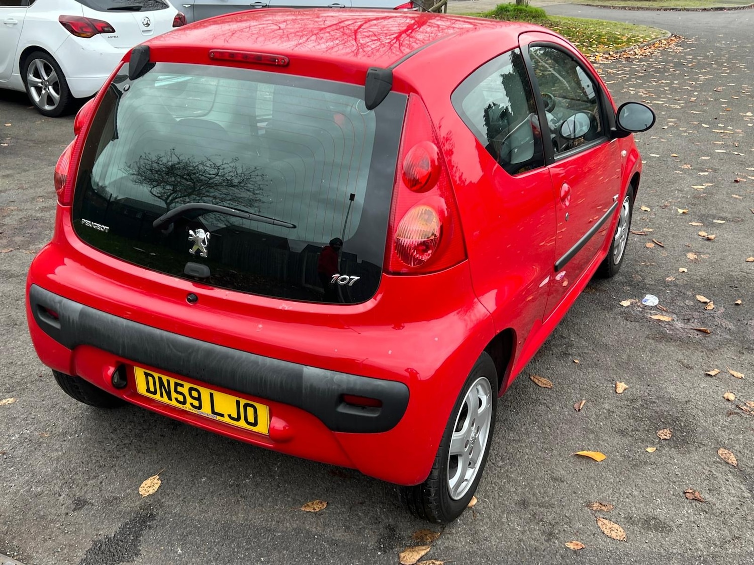 Used Peugeot 107 2010 for sale - 76458179: Photo 14