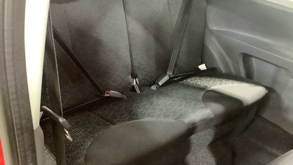 Used Peugeot 107 2010 for sale - 76458179: Photo 8