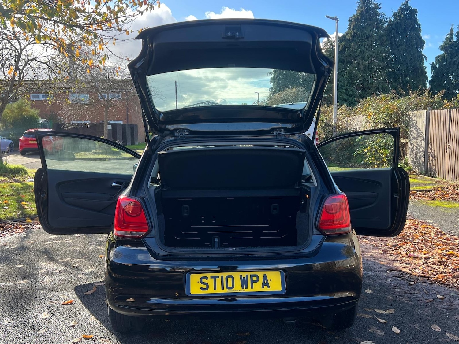 Used Volkswagen Polo 2010 for sale - 76399391: Photo 24