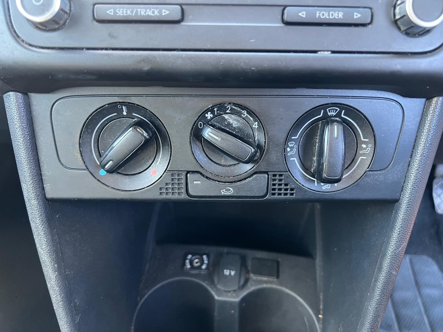 Used Volkswagen Polo 2010 for sale - 76399391: Photo 33