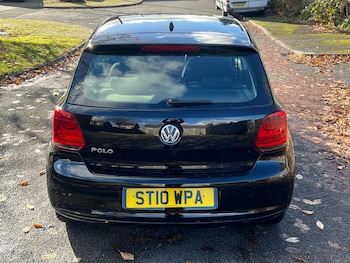 Used Volkswagen Polo 2010 for sale - 76399391: Photo