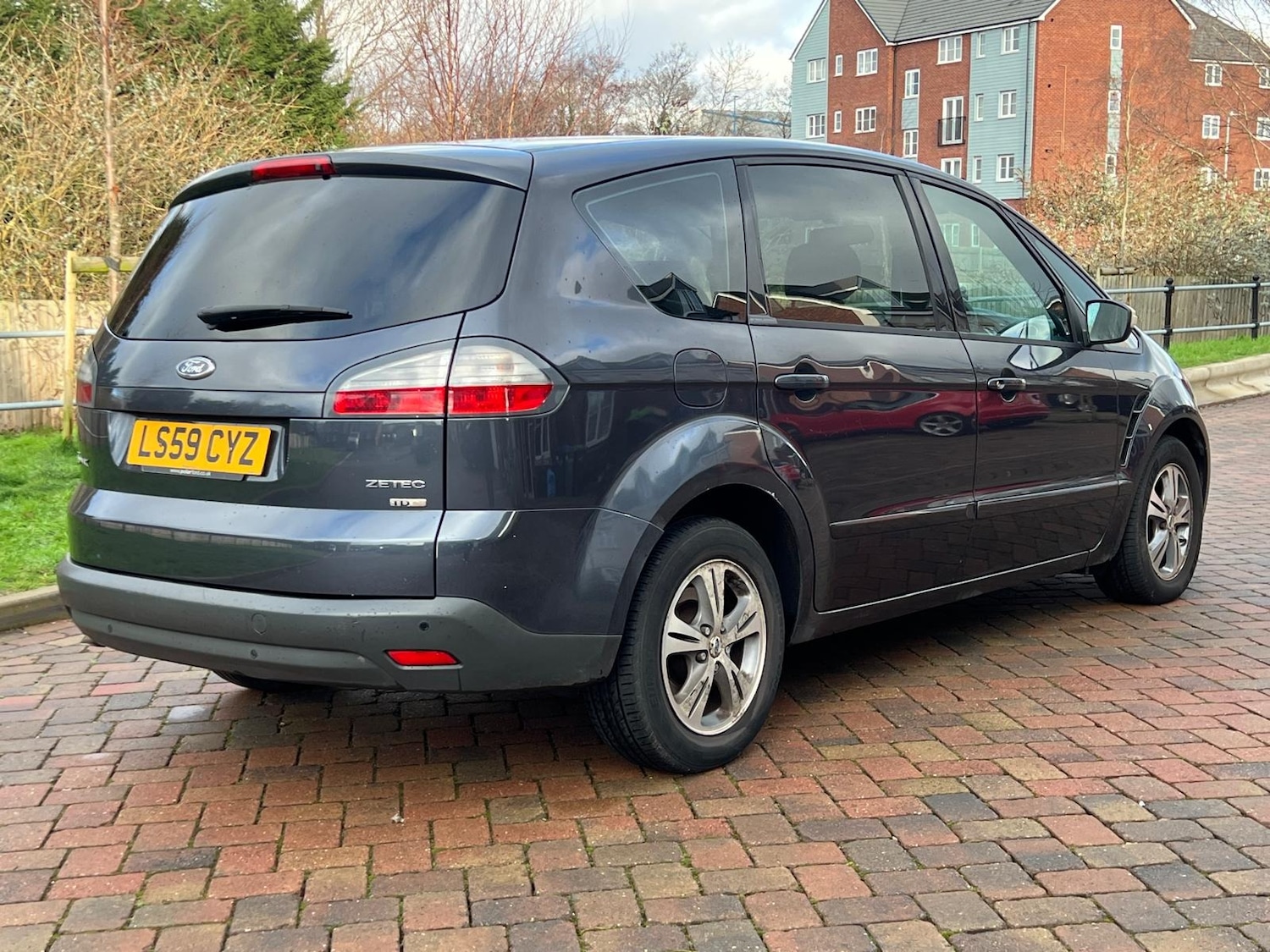 Used Ford S-Max 2009 for sale - 77234539: Photo 15