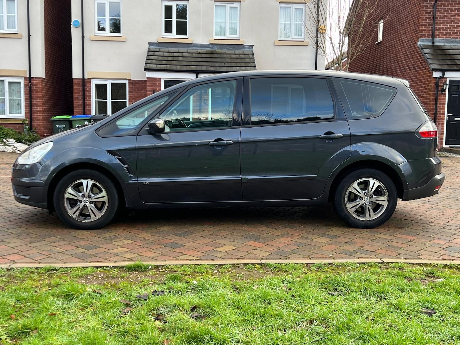 Used Ford S-Max 2009 for sale - 77234539: Photo 3